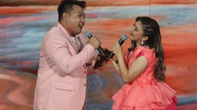 Duet Bareng, Joko Sinyo dan Febrina Fransisca Tuai Pujian Mahalini Setelah Bawakan Lagu Tertawan Hati