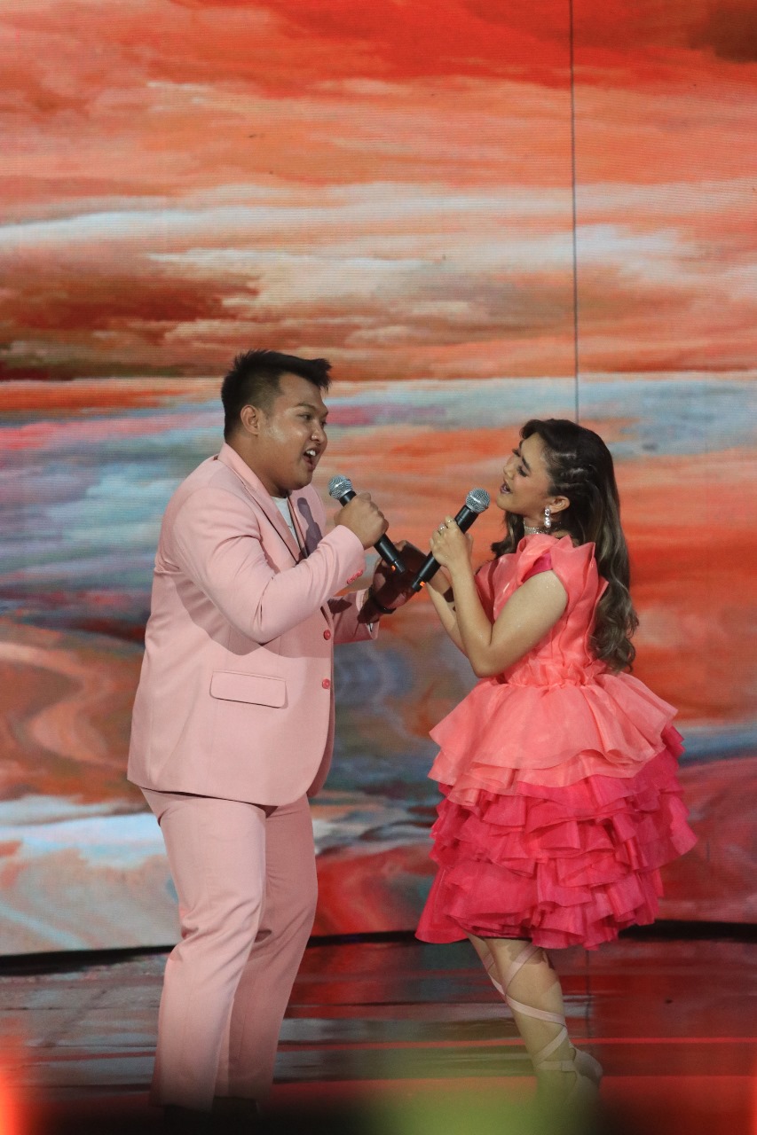 Duet Bareng, Joko Sinyo dan Febrina Fransisca Tuai Pujian Mahalini Setelah Bawakan Lagu Tertawan Hati