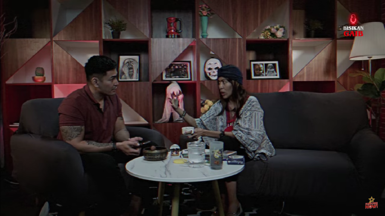 Penuh Misteri! Madam Arra Ramalkan Juli, Bulan Kelahiran Robby Purba