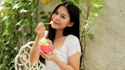 Rasanya Seperti Wonder Woman! Neng Aura Bikin Penonton Lapar dan Happy